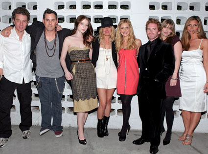 James Marsters, Nicholas Brendon, Michelle Trachtenberg, Emma Caufield, Sarah Michelle Gellar, Seth Green, Amber Benson, Charisma Carpenter James Marsters, Nicholas Brendon, Michelle Trachtenberg, Emma Caufield, Sarah Michelle Gellar, Seth Green, Amber Benson, Charisma Carpenter